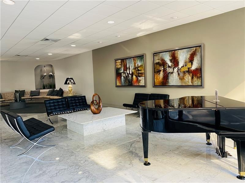 3015 N Ocean Blvd Unit: 14E