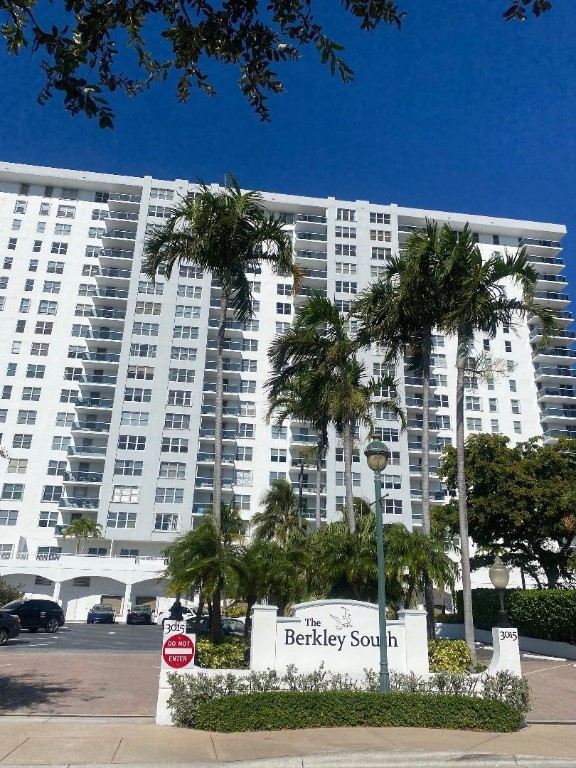 3015 N Ocean Blvd Unit: 14E