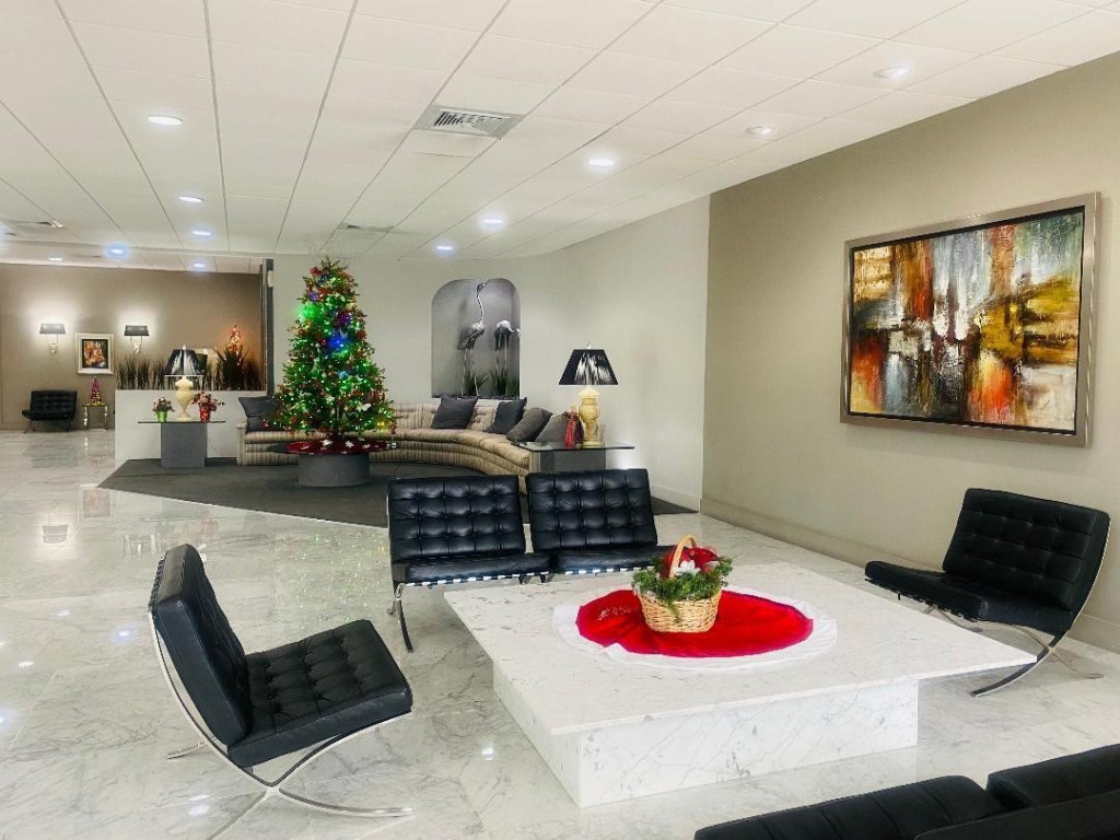 3015 N Ocean Blvd Unit: 14E