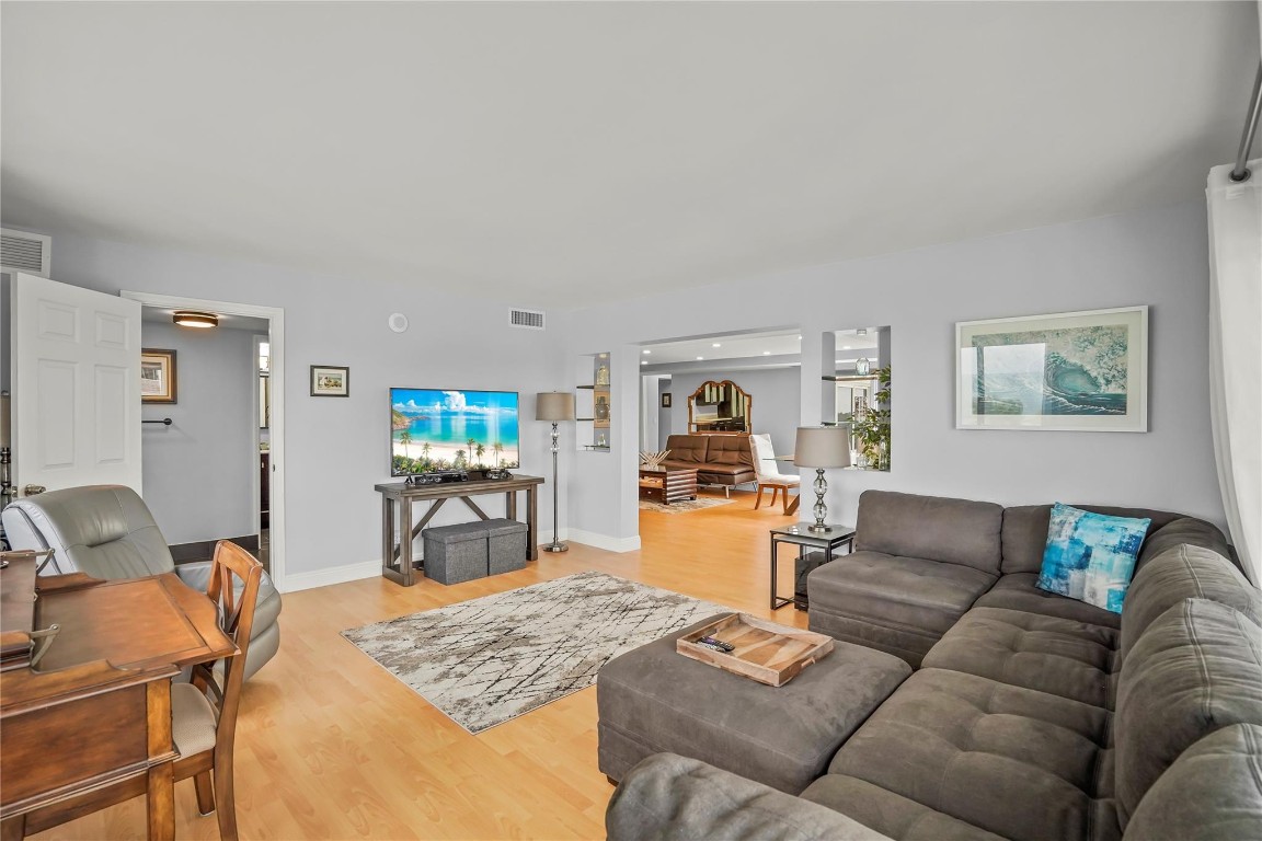 1151 N Fort Lauderdale Beach Blvd Unit: 4B