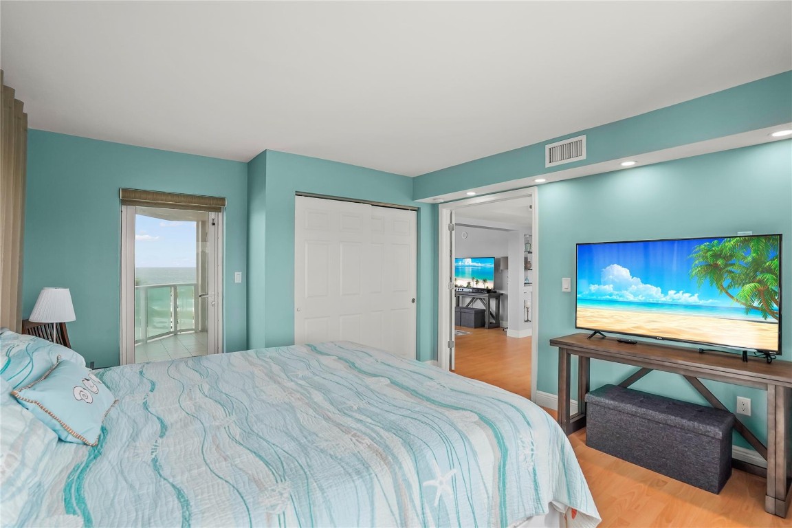 1151 N Fort Lauderdale Beach Blvd Unit: 4B