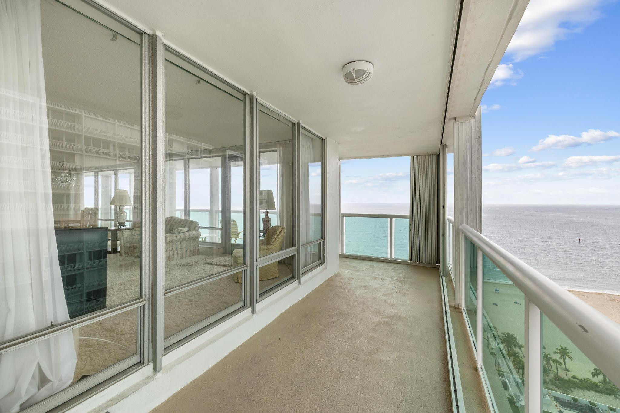 2100 S Ocean Ln Unit: 1811