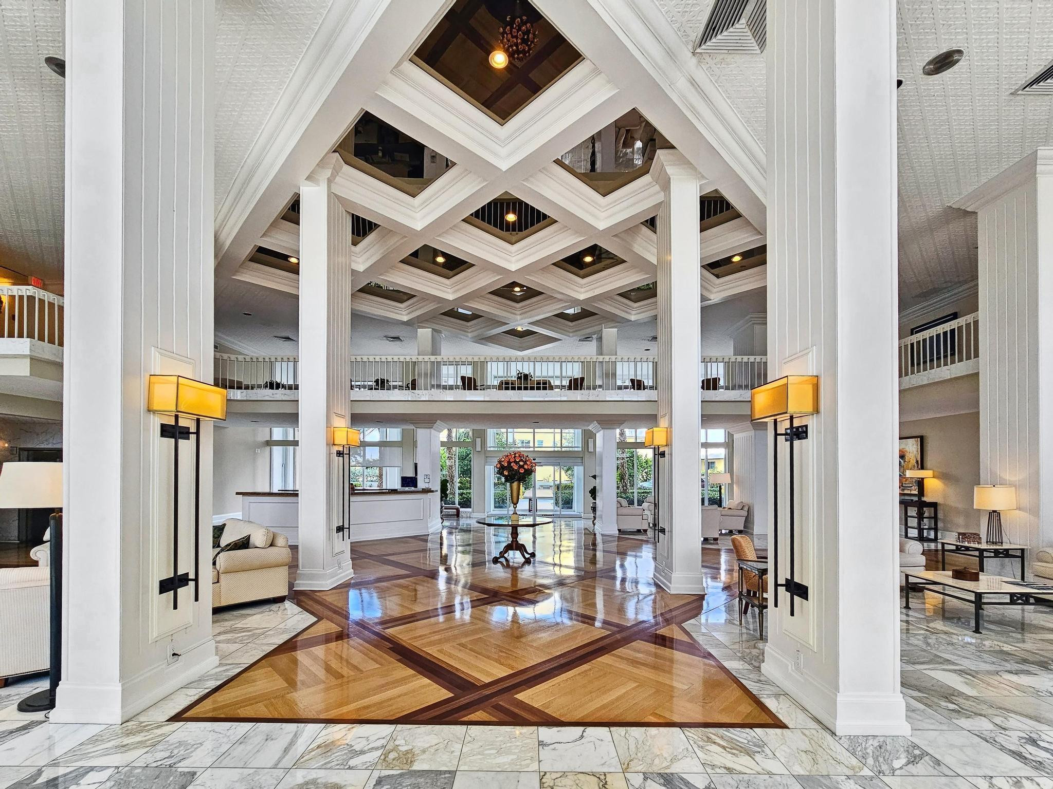 2100 S Ocean Ln Unit: 1811