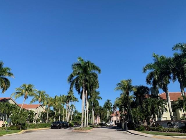 903 Belmont Pl Unit: 903