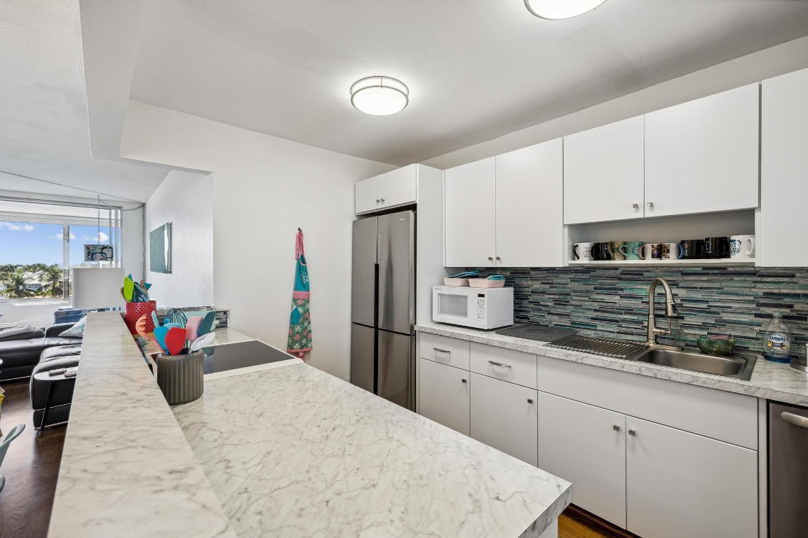 401 N RIVERSIDE DR Unit: 507