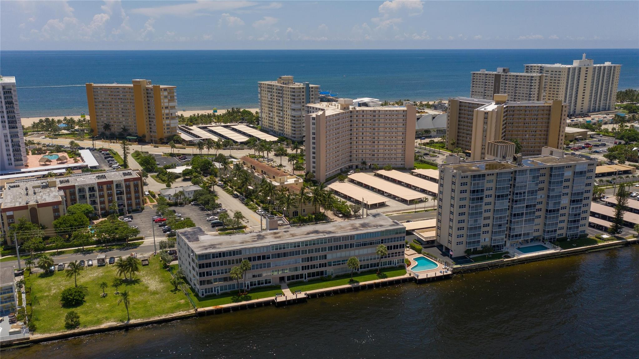 401 N RIVERSIDE DR Unit: 507