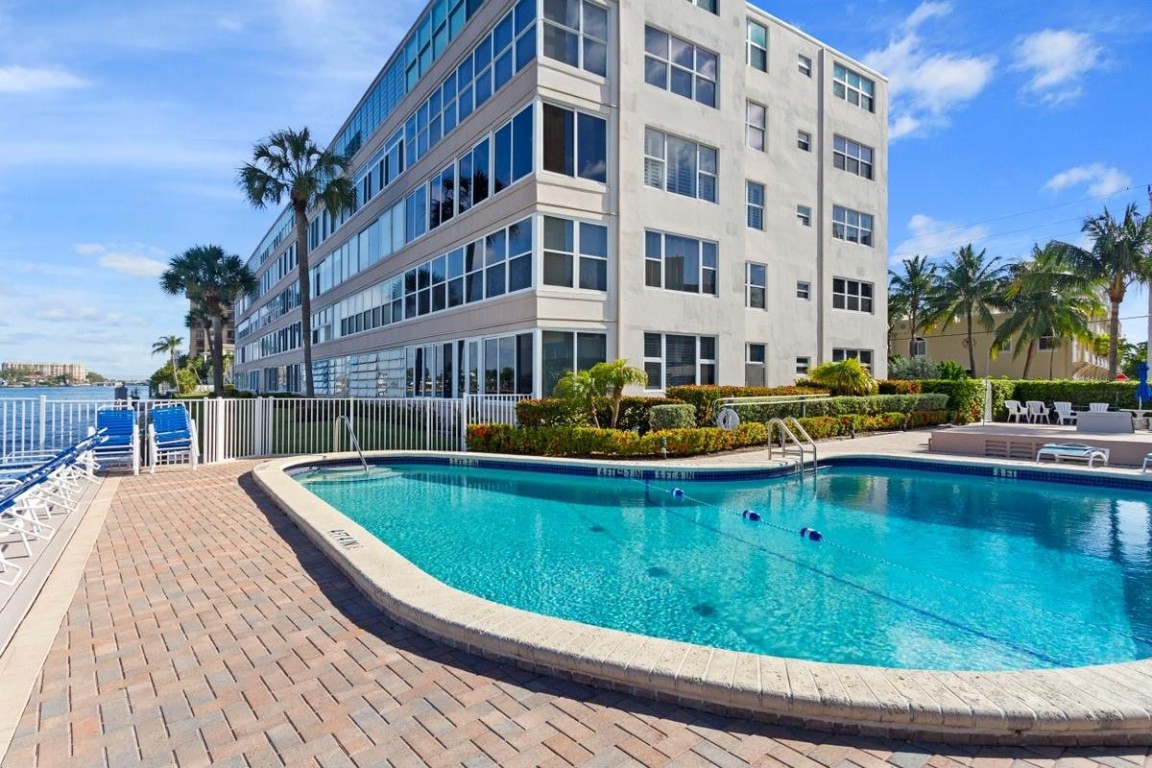 401 N RIVERSIDE DR Unit: 507