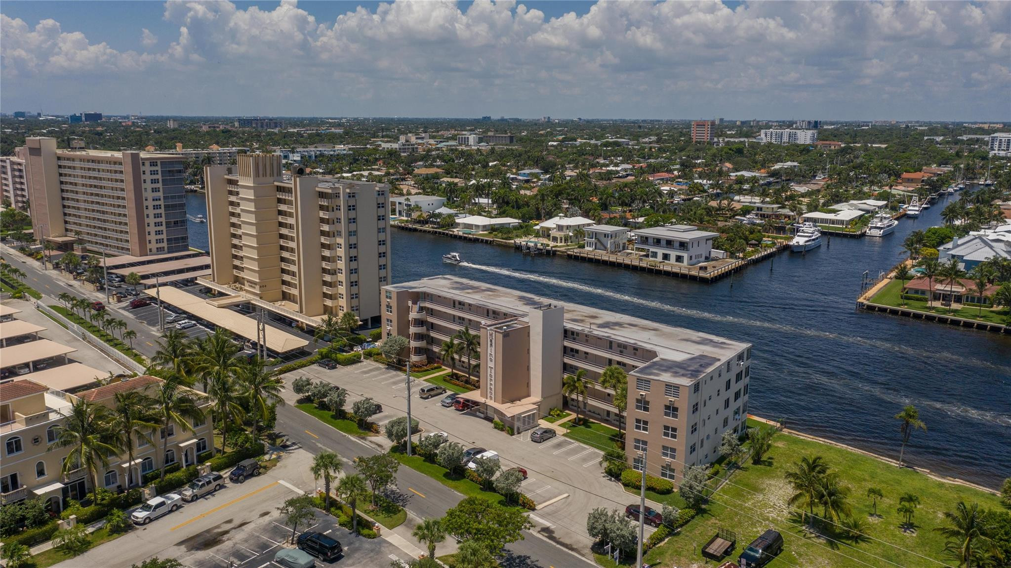 401 N RIVERSIDE DR Unit: 507