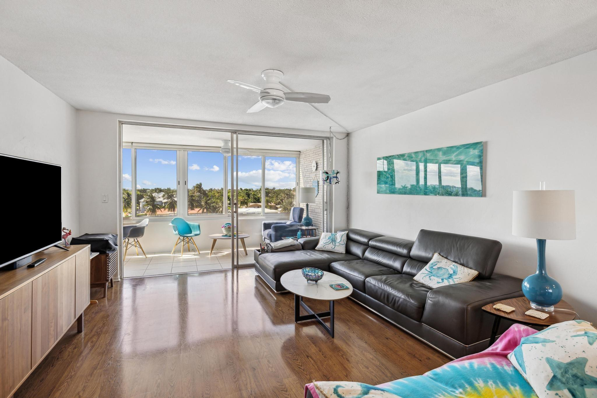 401 N RIVERSIDE DR Unit: 507