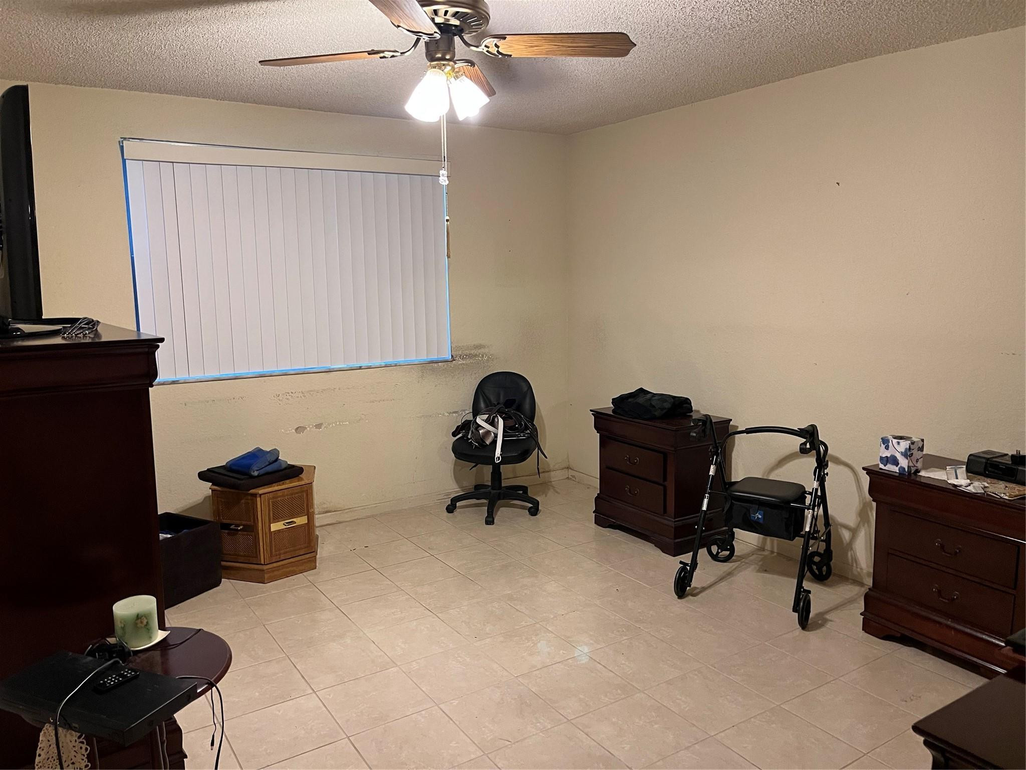 6085 N Sabal Palm Blvd Unit: 109