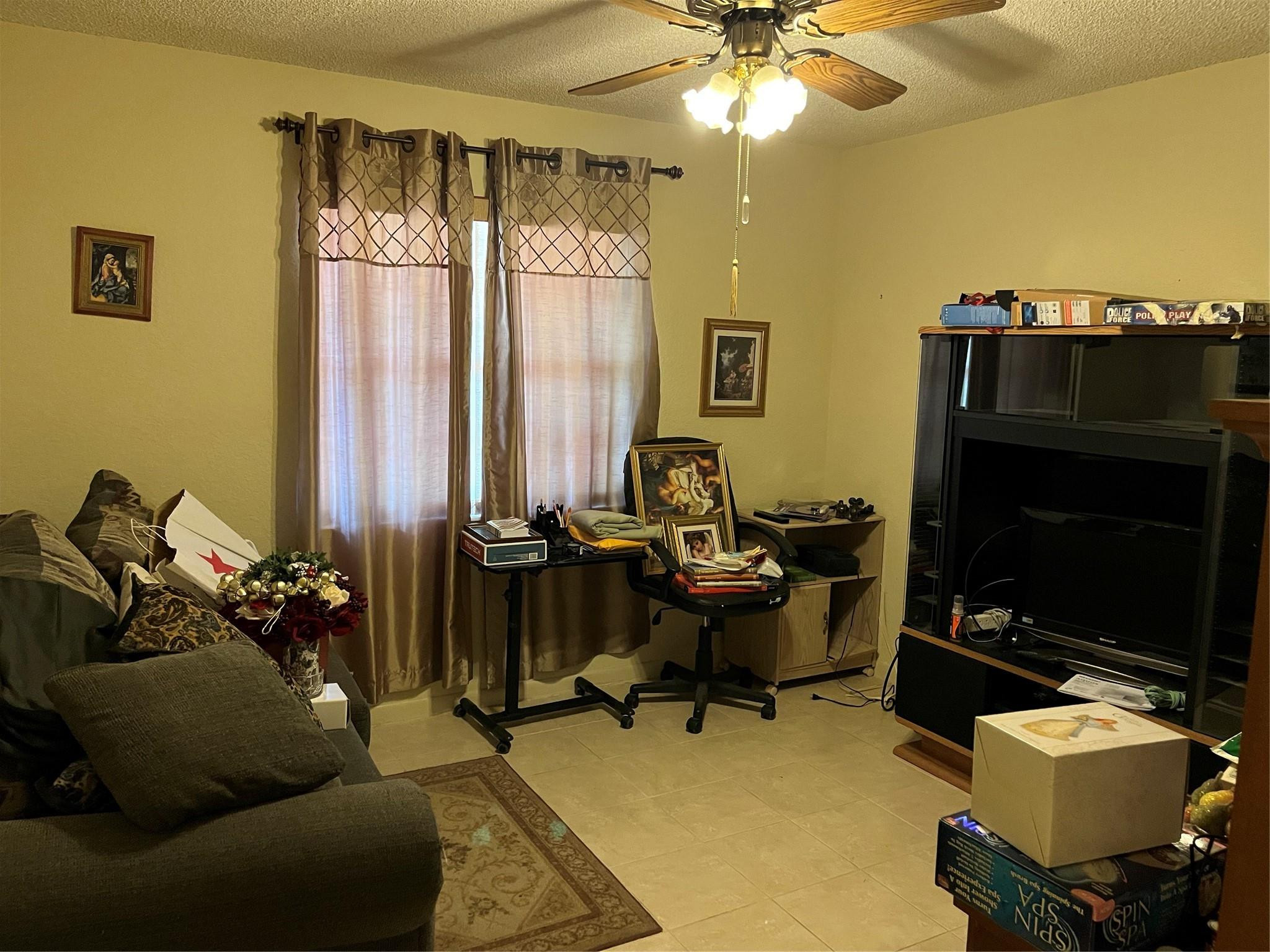 6085 N Sabal Palm Blvd Unit: 109