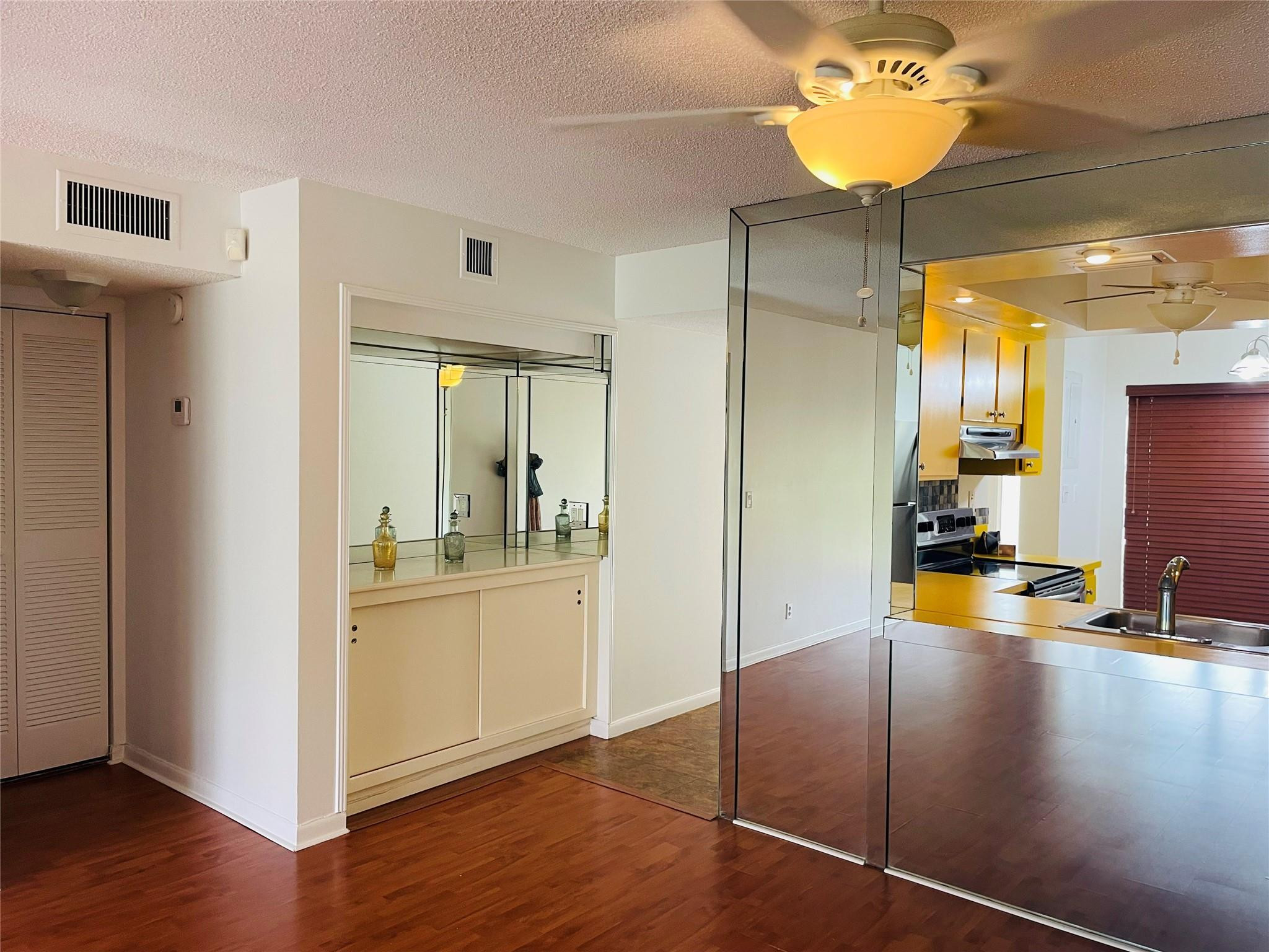 2059 SW 15th Street 221