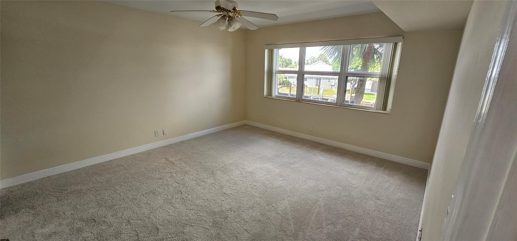3031 NE 51ST ST Unit: 203W
