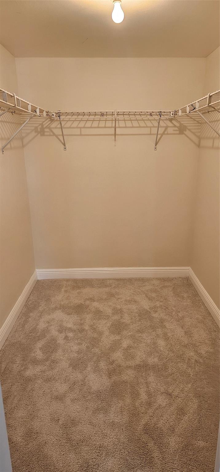 3031 NE 51ST ST Unit: 203W