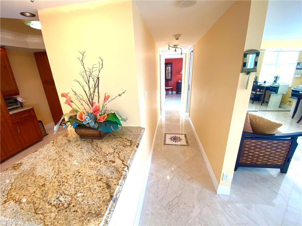 1 Las Olas Circle Unit: 1005