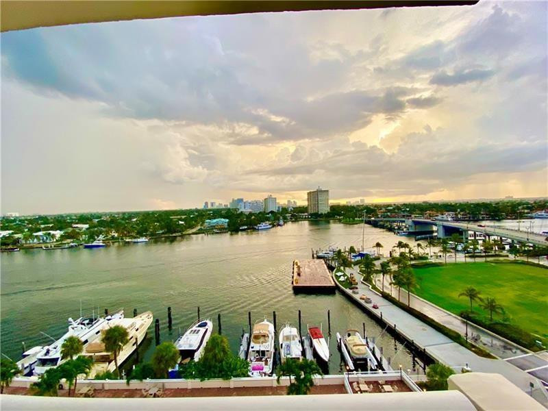 1 Las Olas Circle Unit: 1005