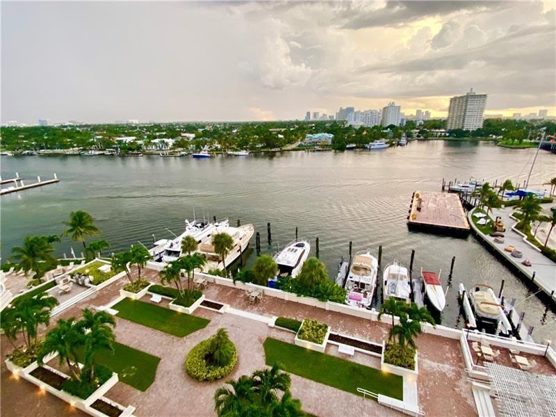 1 Las Olas Circle Unit: 1005