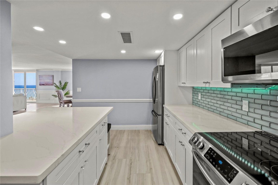 1 Las Olas Circle Unit: 1408