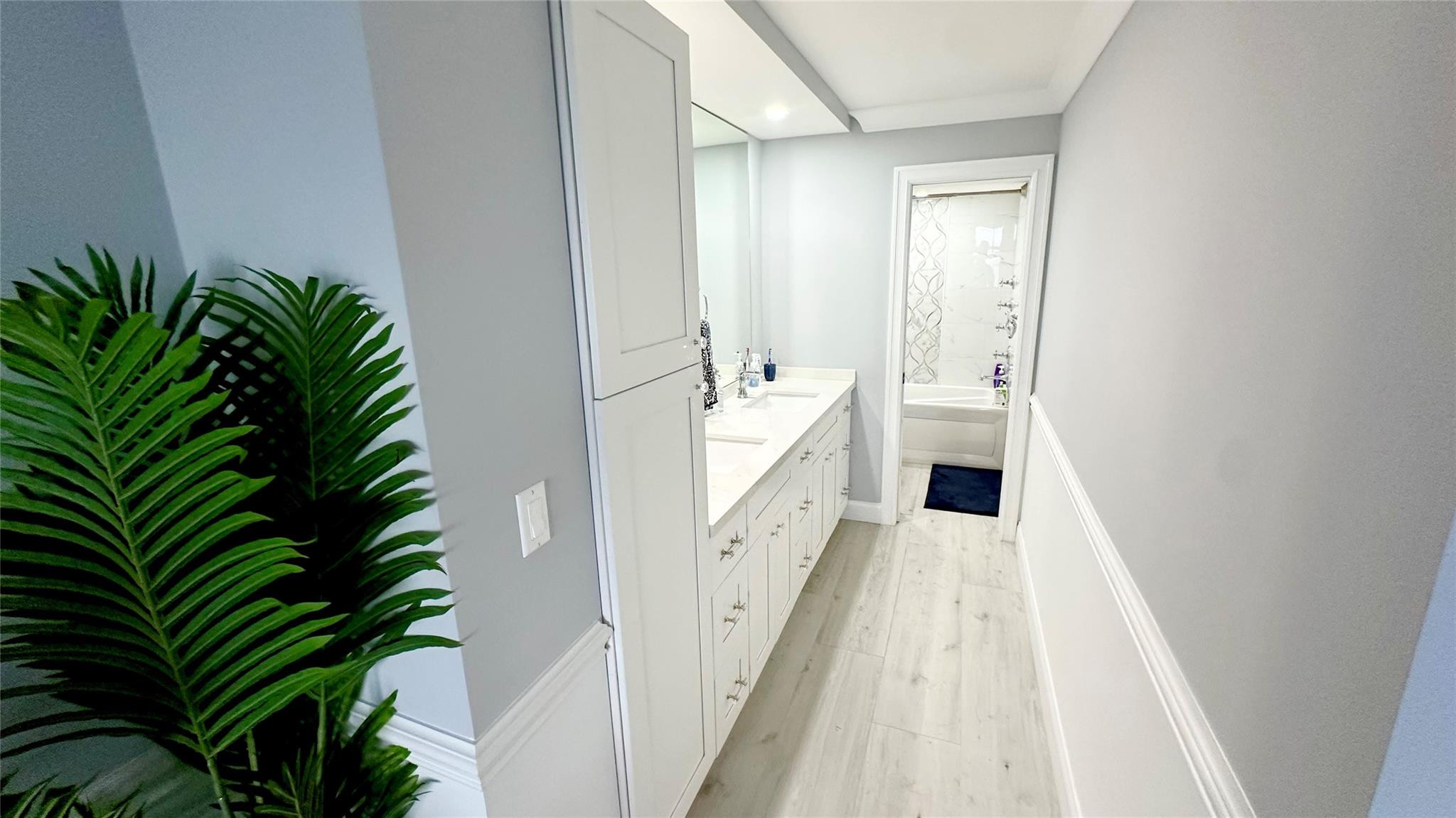 1 Las Olas Circle Unit: 1408