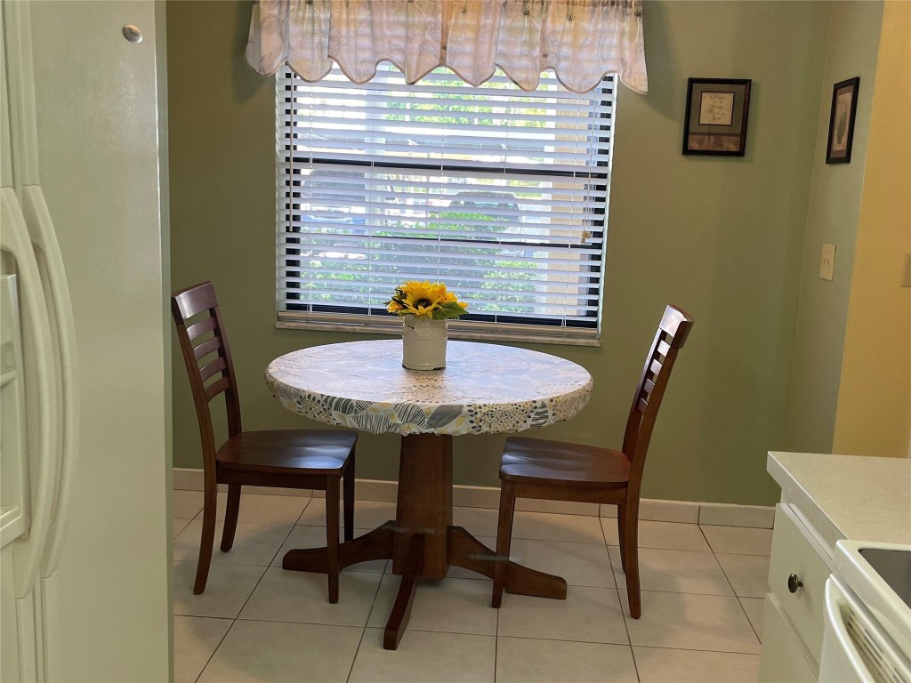 23370 Carolwood Ln Unit: 101