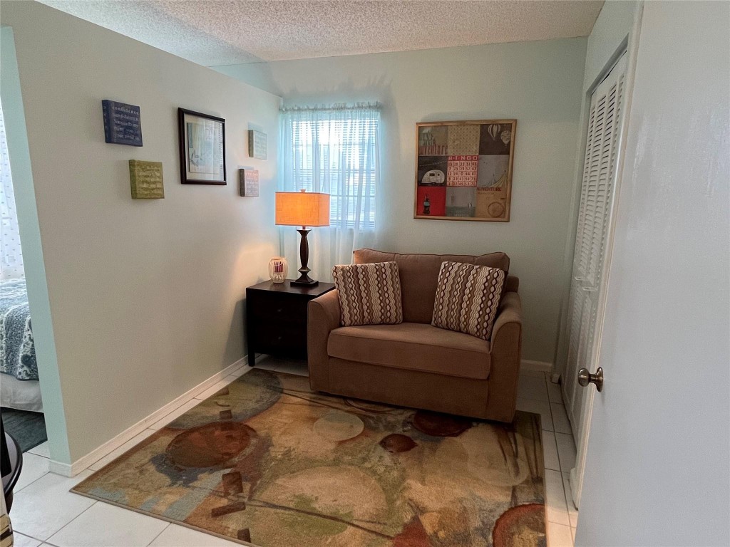 23370 Carolwood Ln Unit: 101