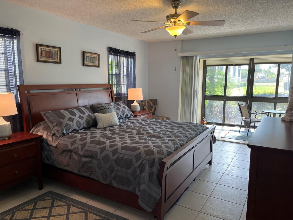 23370 Carolwood Ln Unit: 101