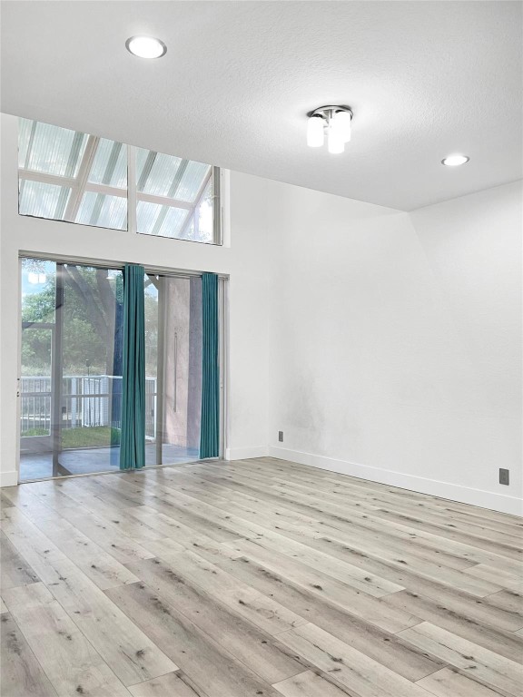 5648 NW 127th Ter Unit: 5648