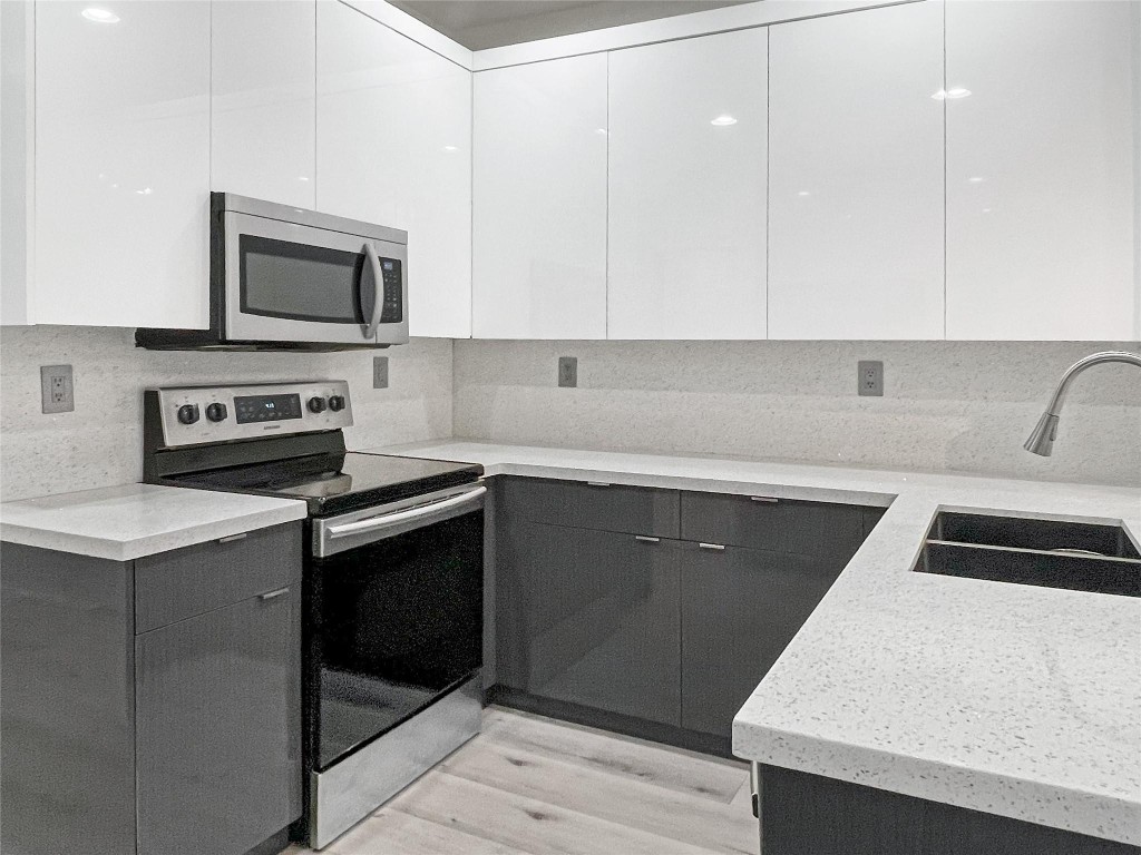 5648 NW 127th Ter Unit: 5648