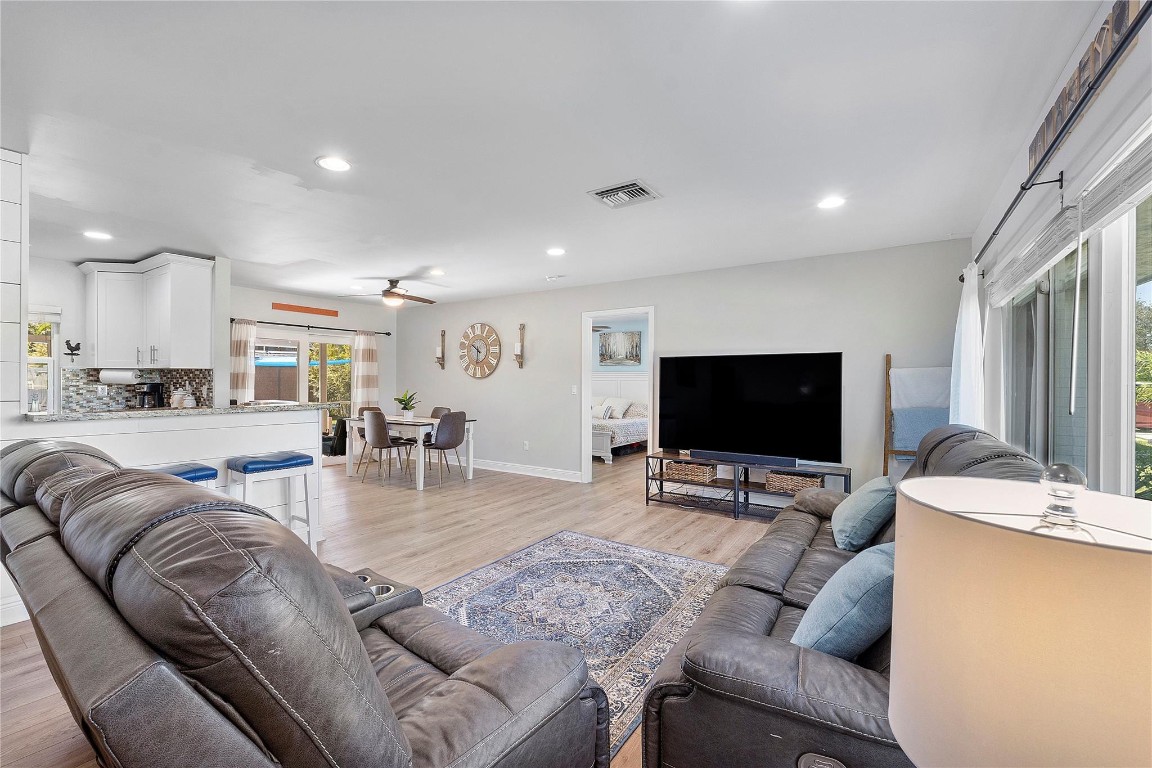 10398 Dorchester Drive