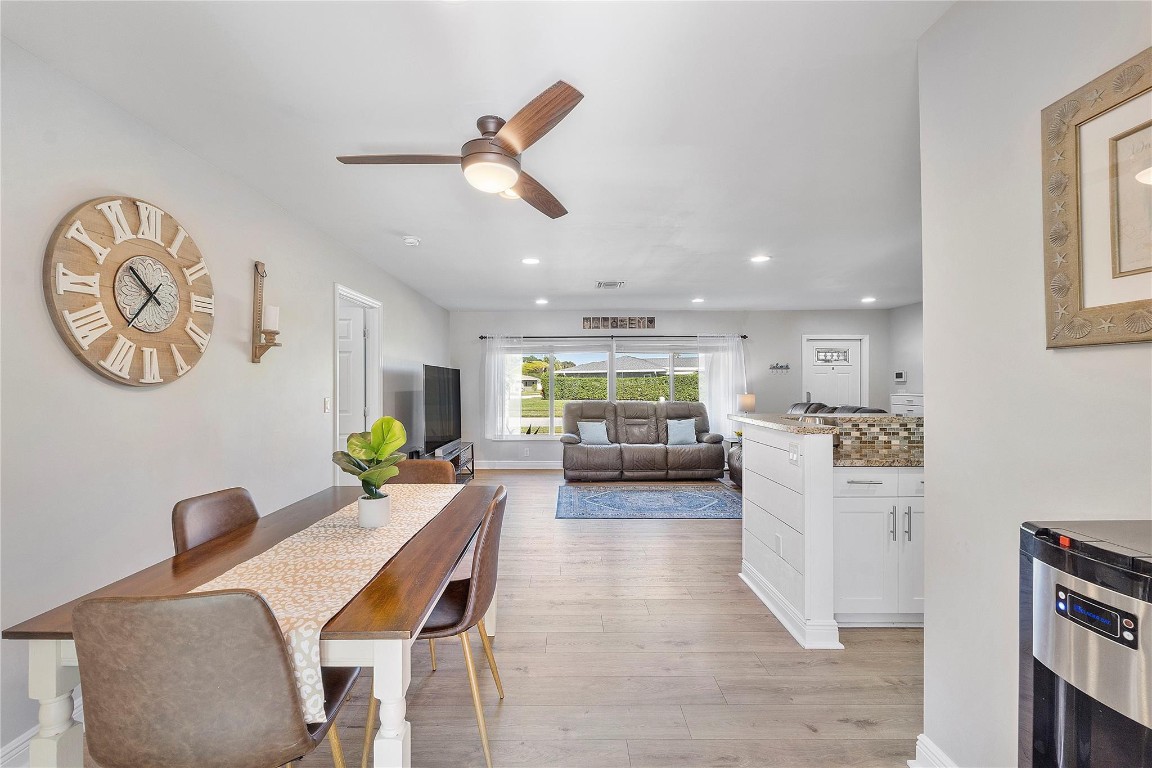 10398 Dorchester Drive