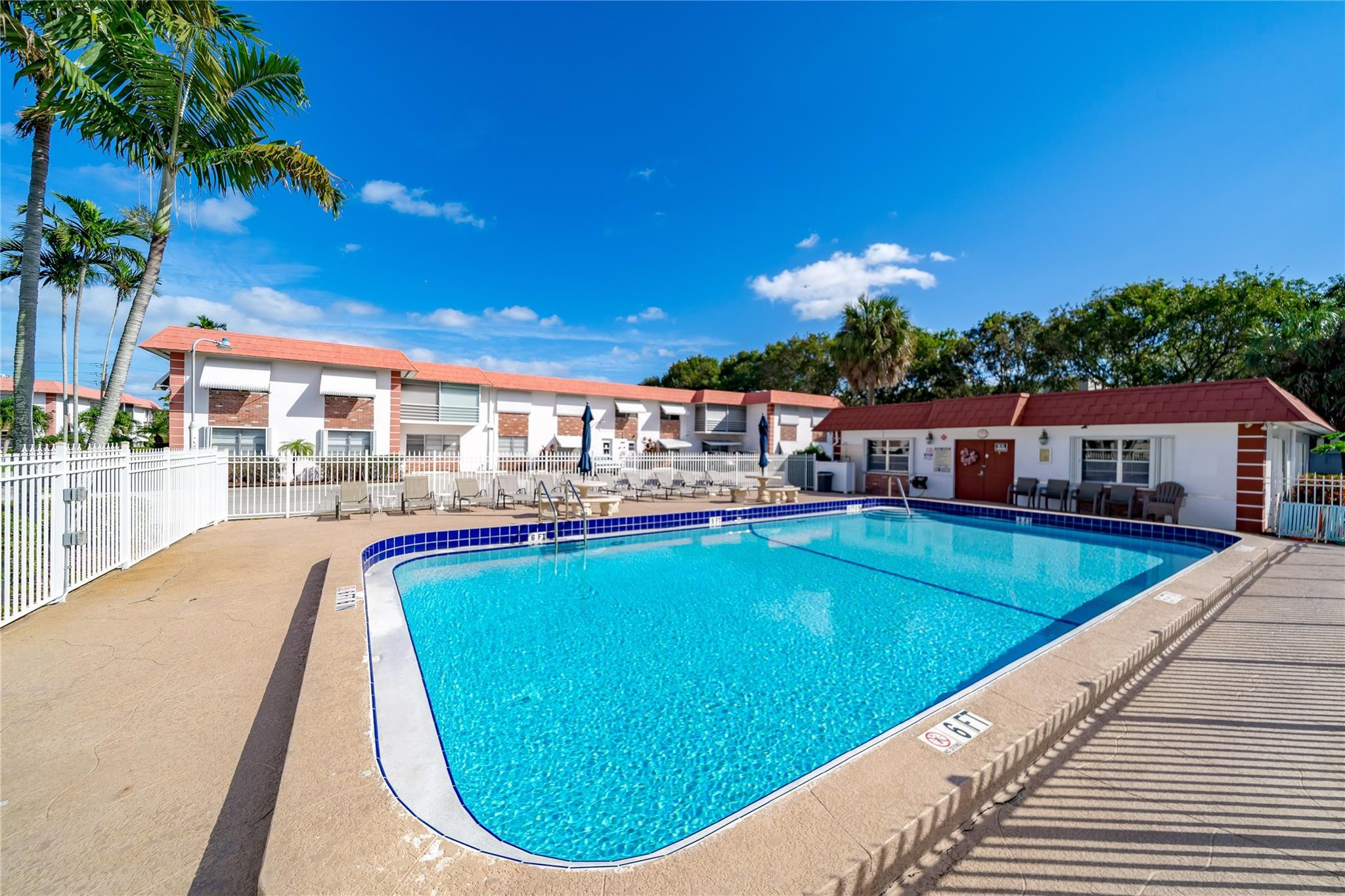 3550 NW 8th Ave Unit: 13