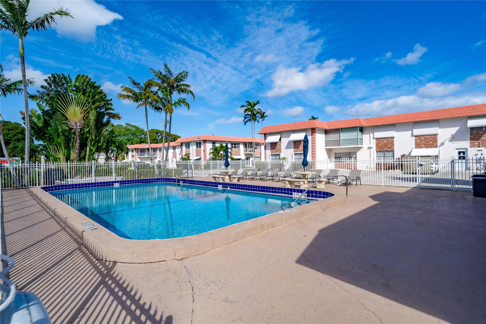 3550 NW 8th Ave Unit: 13