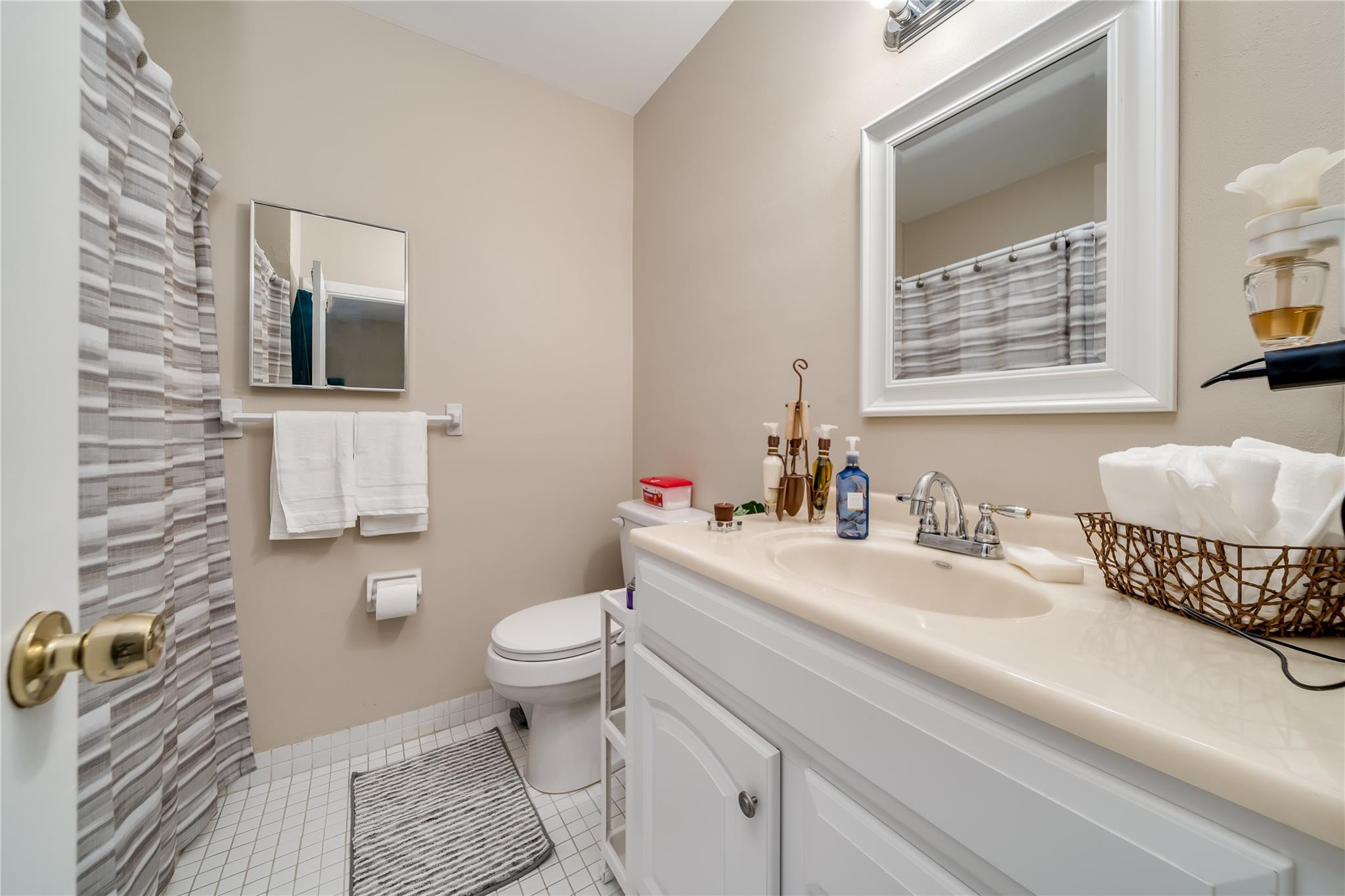 3550 NW 8th Ave Unit: 13