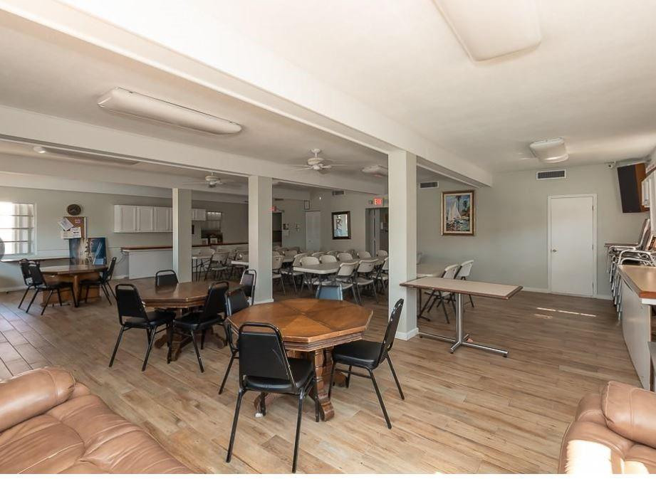 3550 NW 8th Ave Unit: 13