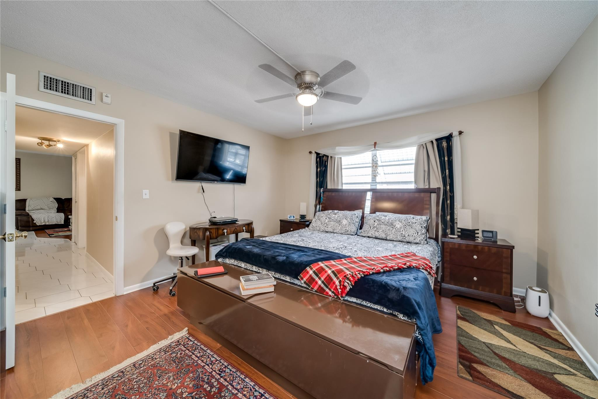 3550 NW 8th Ave Unit: 13