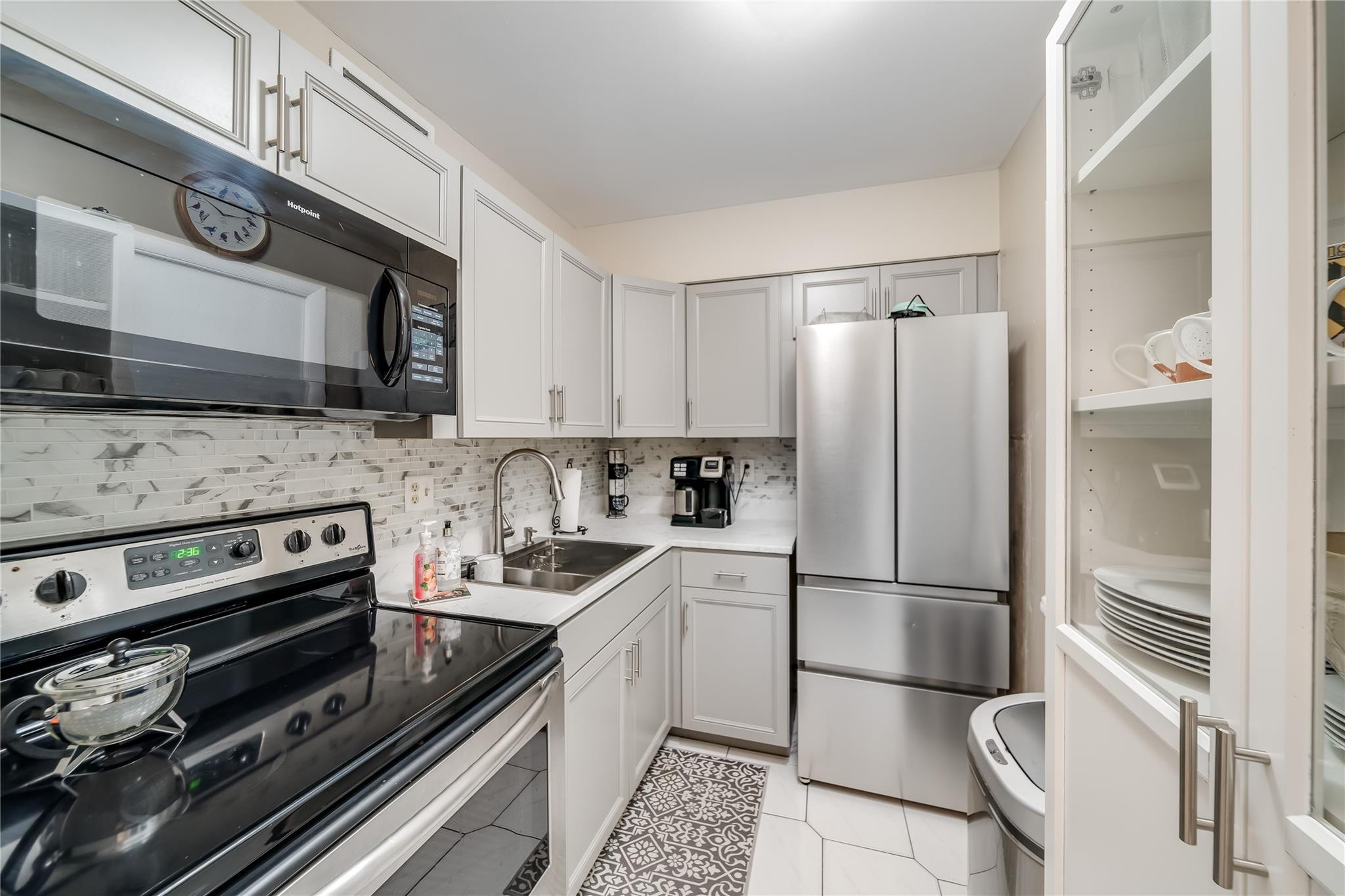 3550 NW 8th Ave Unit: 13