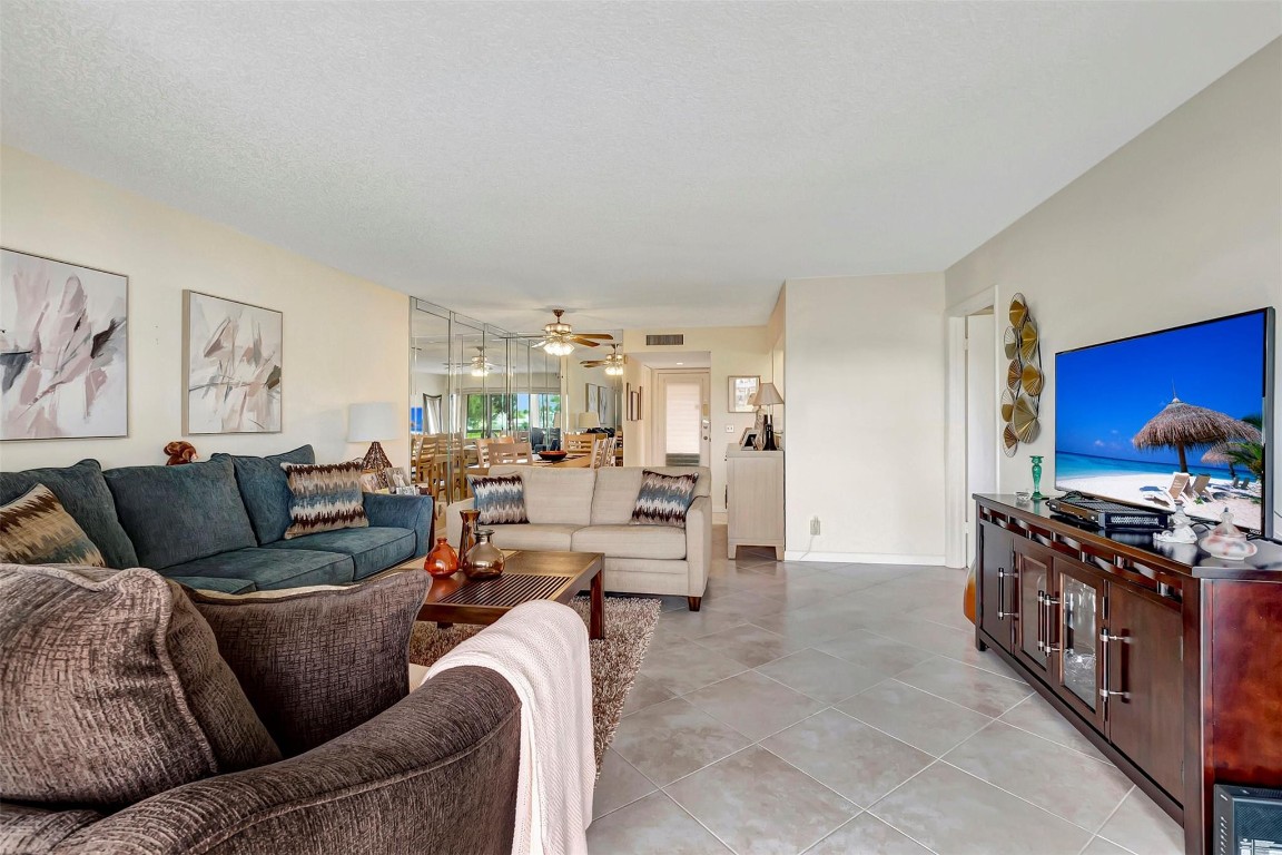 284 Capri F 284, Delray Beach Unit: 284