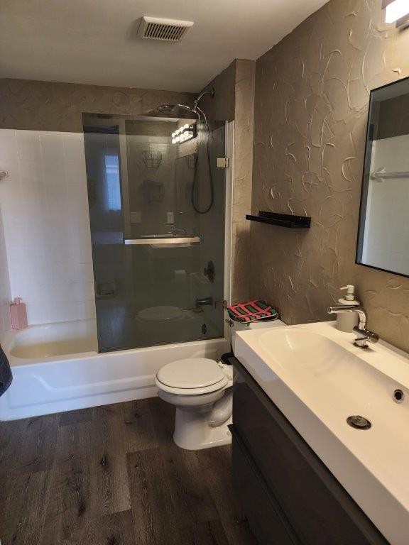 460 S Park Rd Unit: 6-209