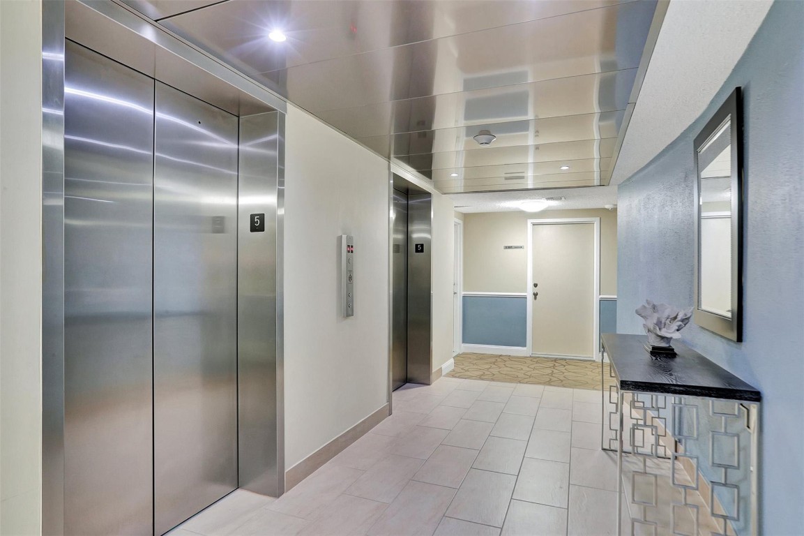 2000 S Ocean Boulevard 5H, Lauderdale-By-The-Sea Unit: 5H