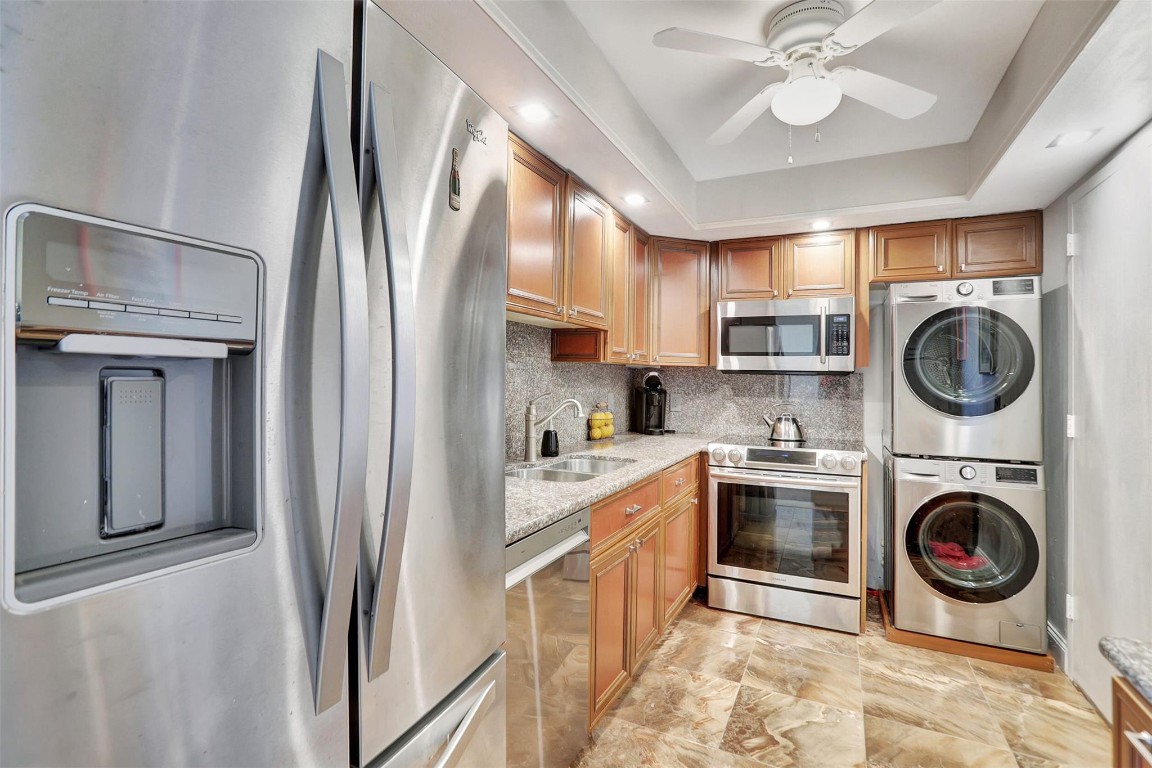 2000 S Ocean Boulevard 5H, Lauderdale-By-The-Sea Unit: 5H