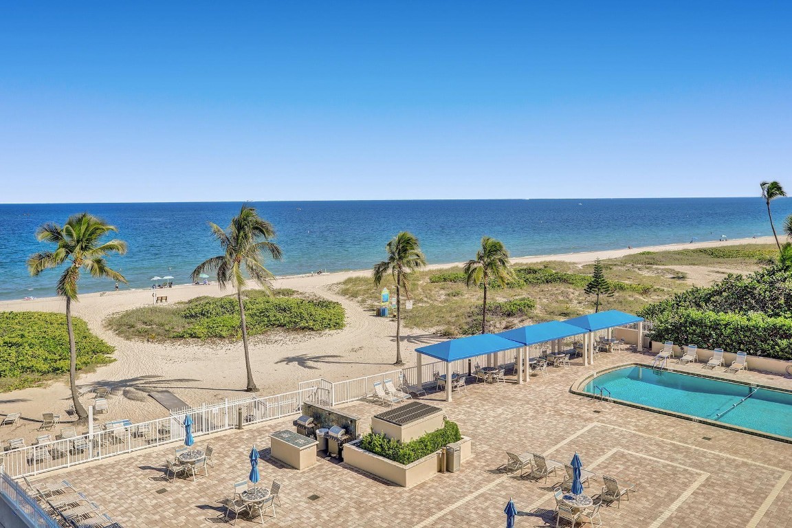 2000 S Ocean Boulevard 5H, Lauderdale-By-The-Sea Unit: 5H