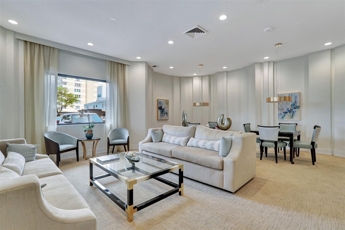 2000 S Ocean Boulevard 5H, Lauderdale-By-The-Sea Unit: 5H