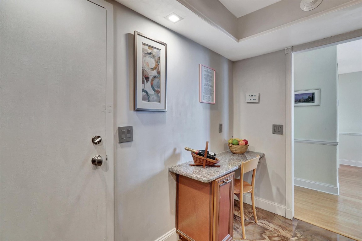 2000 S Ocean Boulevard 5H, Lauderdale-By-The-Sea Unit: 5H