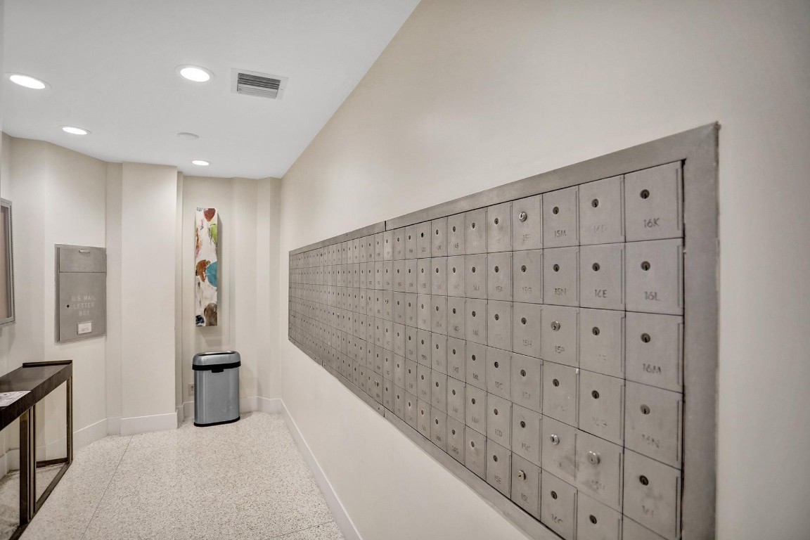 2000 S Ocean Boulevard 5H, Lauderdale-By-The-Sea Unit: 5H