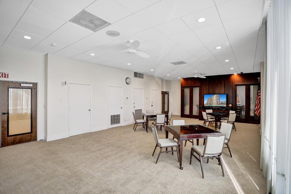 2000 S Ocean Boulevard 5H, Lauderdale-By-The-Sea Unit: 5H