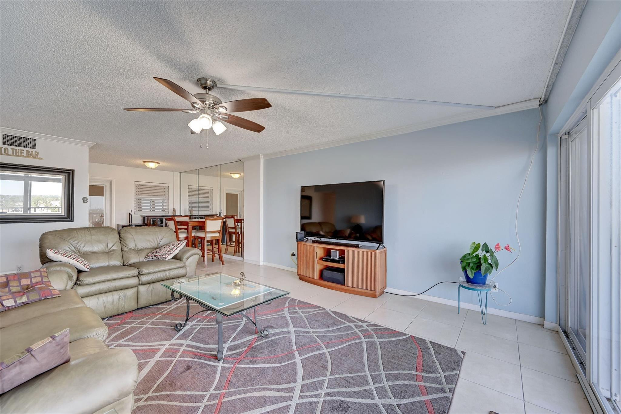 801 S Federal Hwy Unit: 1012