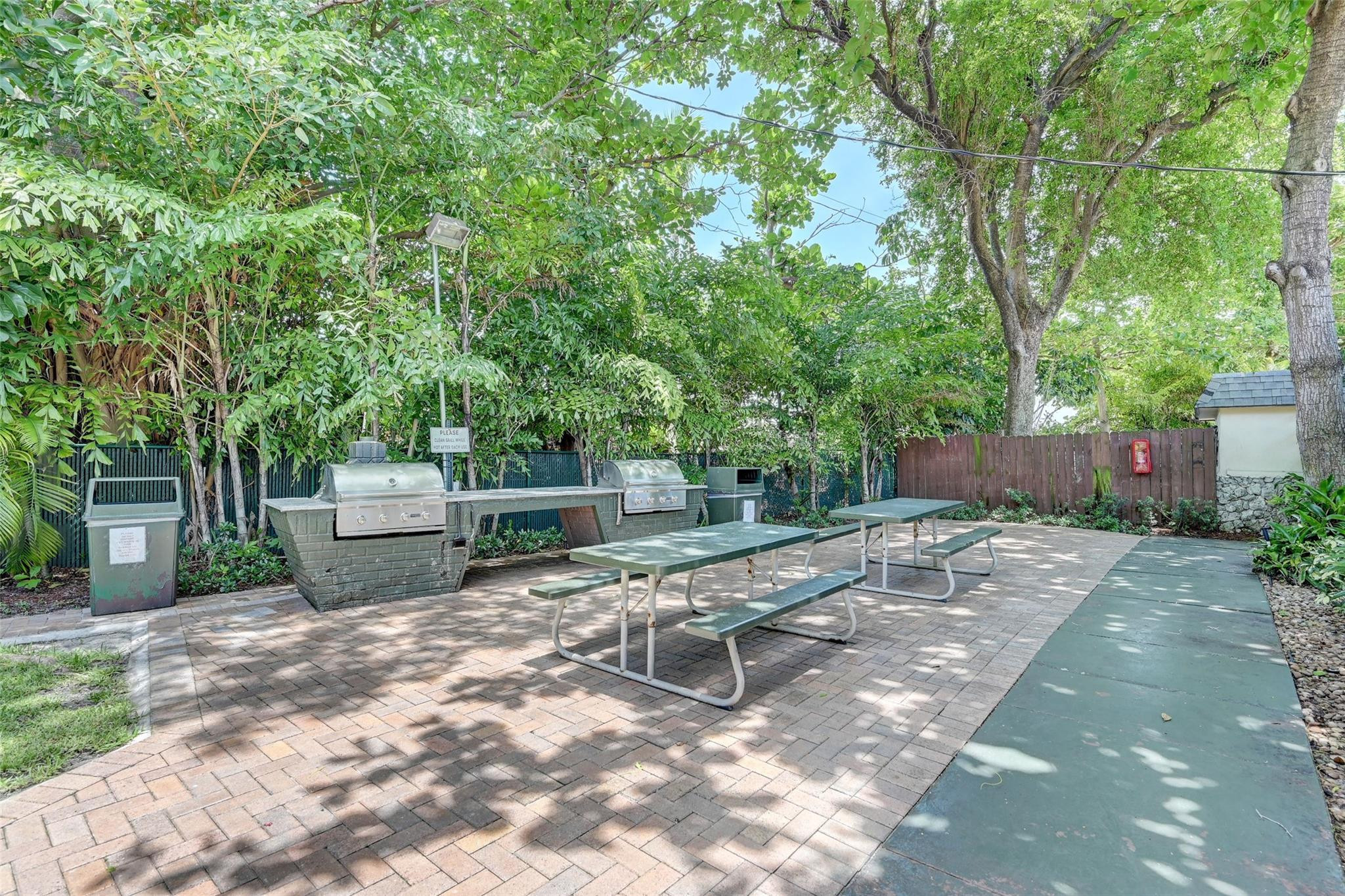 801 S Federal Hwy Unit: 1012