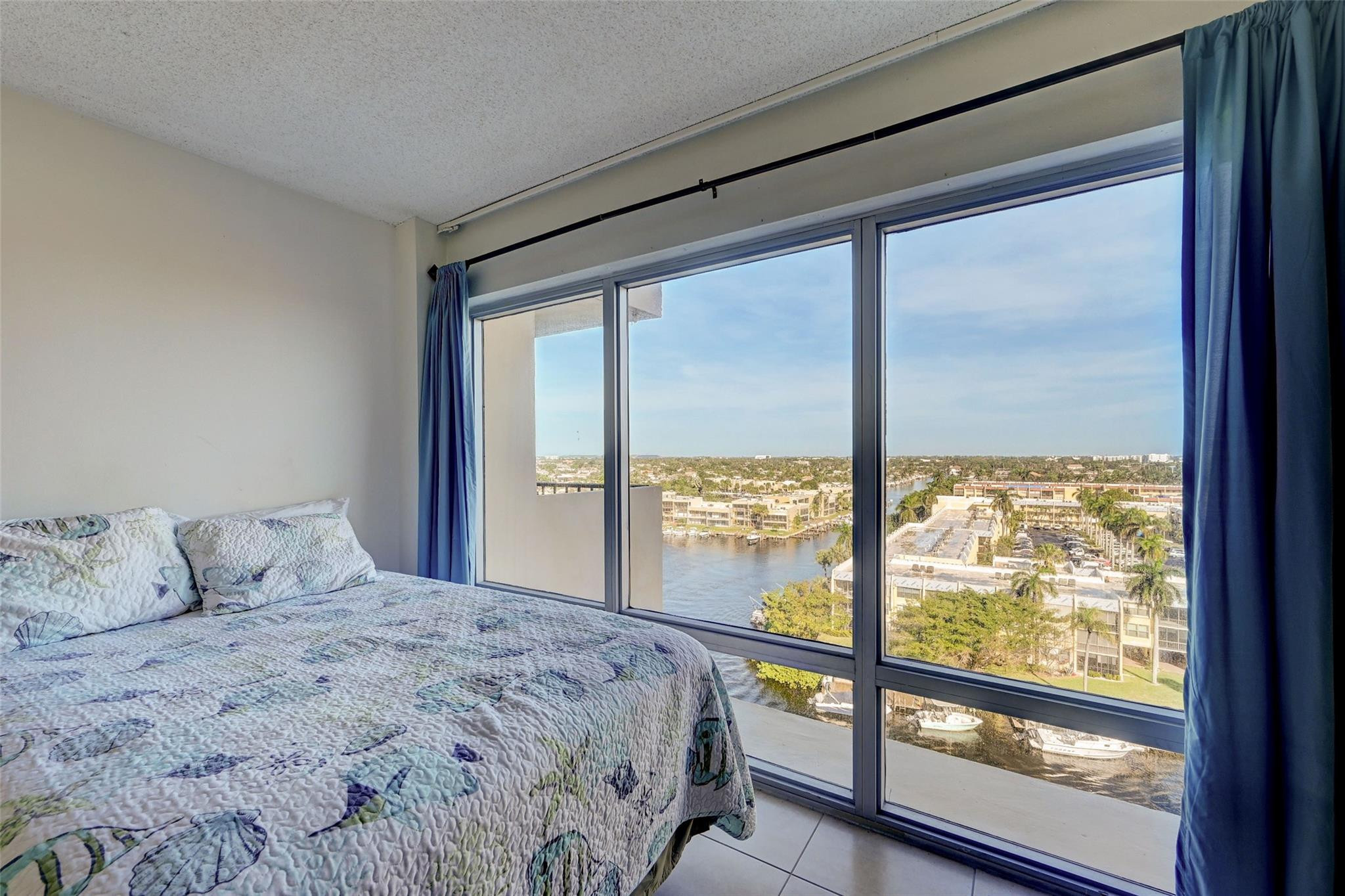 801 S Federal Hwy Unit: 1012