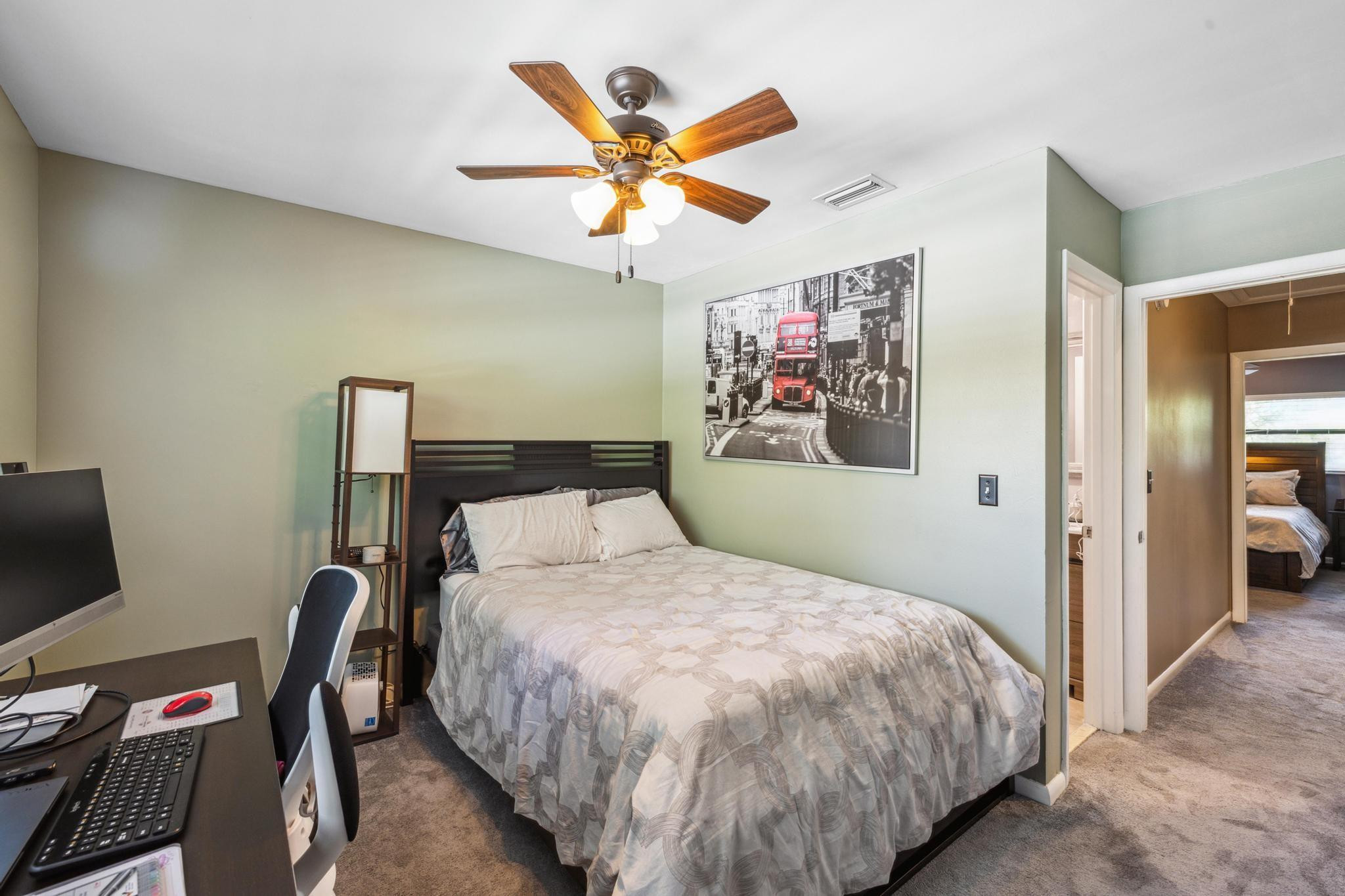 571 NE 7TH AVENUE Unit: 3B