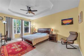 1270 W Magnolia Cir